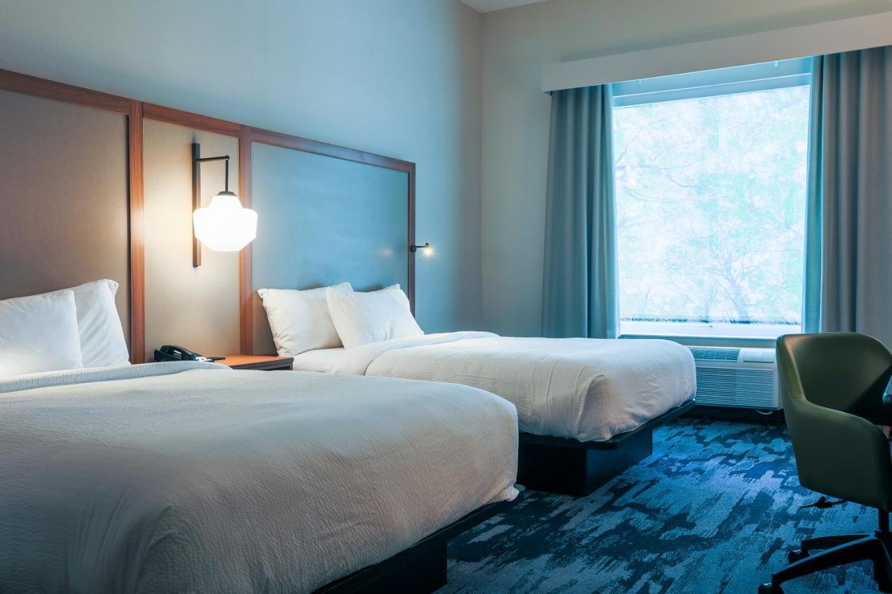 Fairfield Inn & Suites ماركيت المظهر الخارجي الصورة