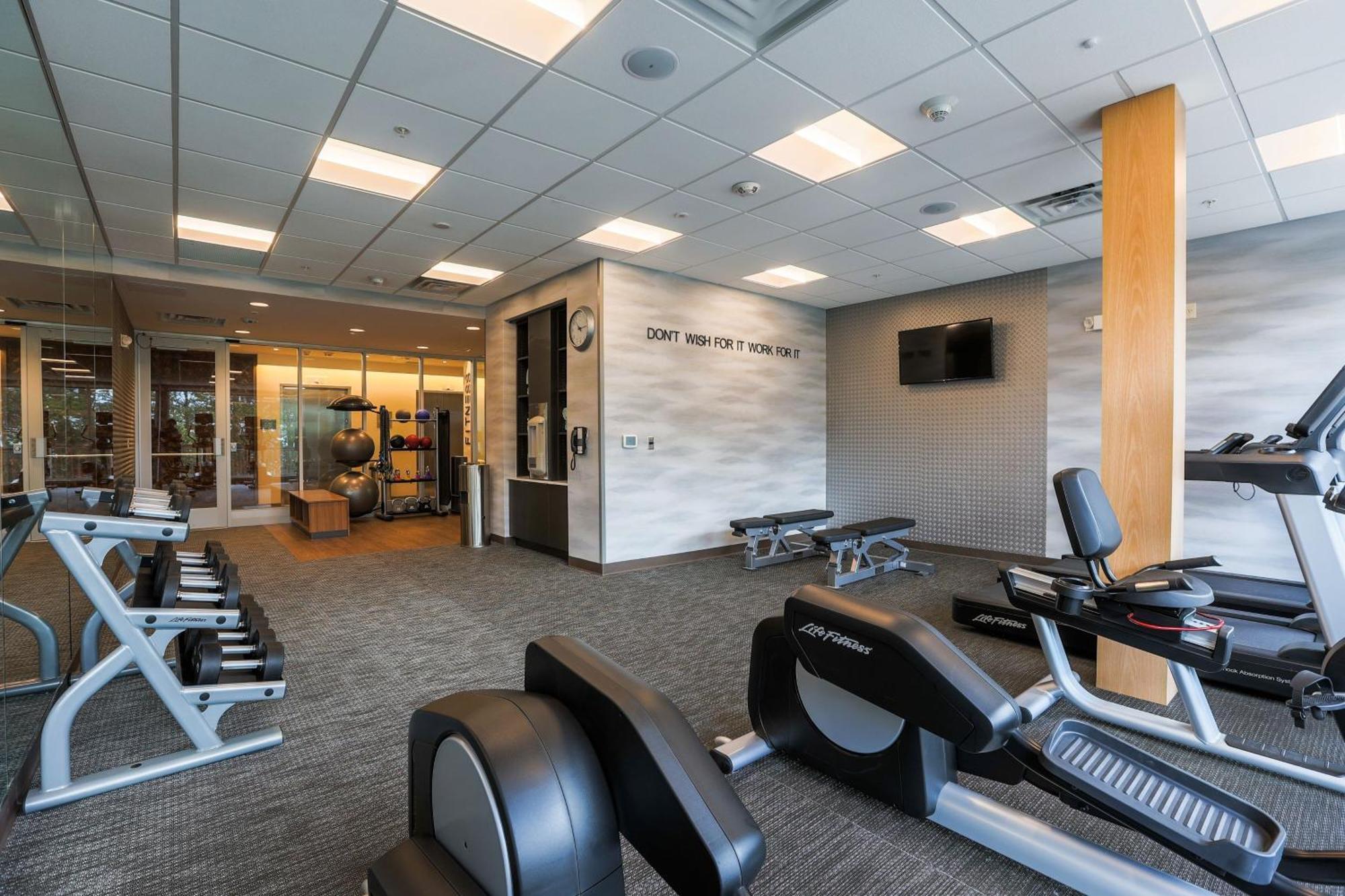 Fairfield Inn & Suites ماركيت المظهر الخارجي الصورة