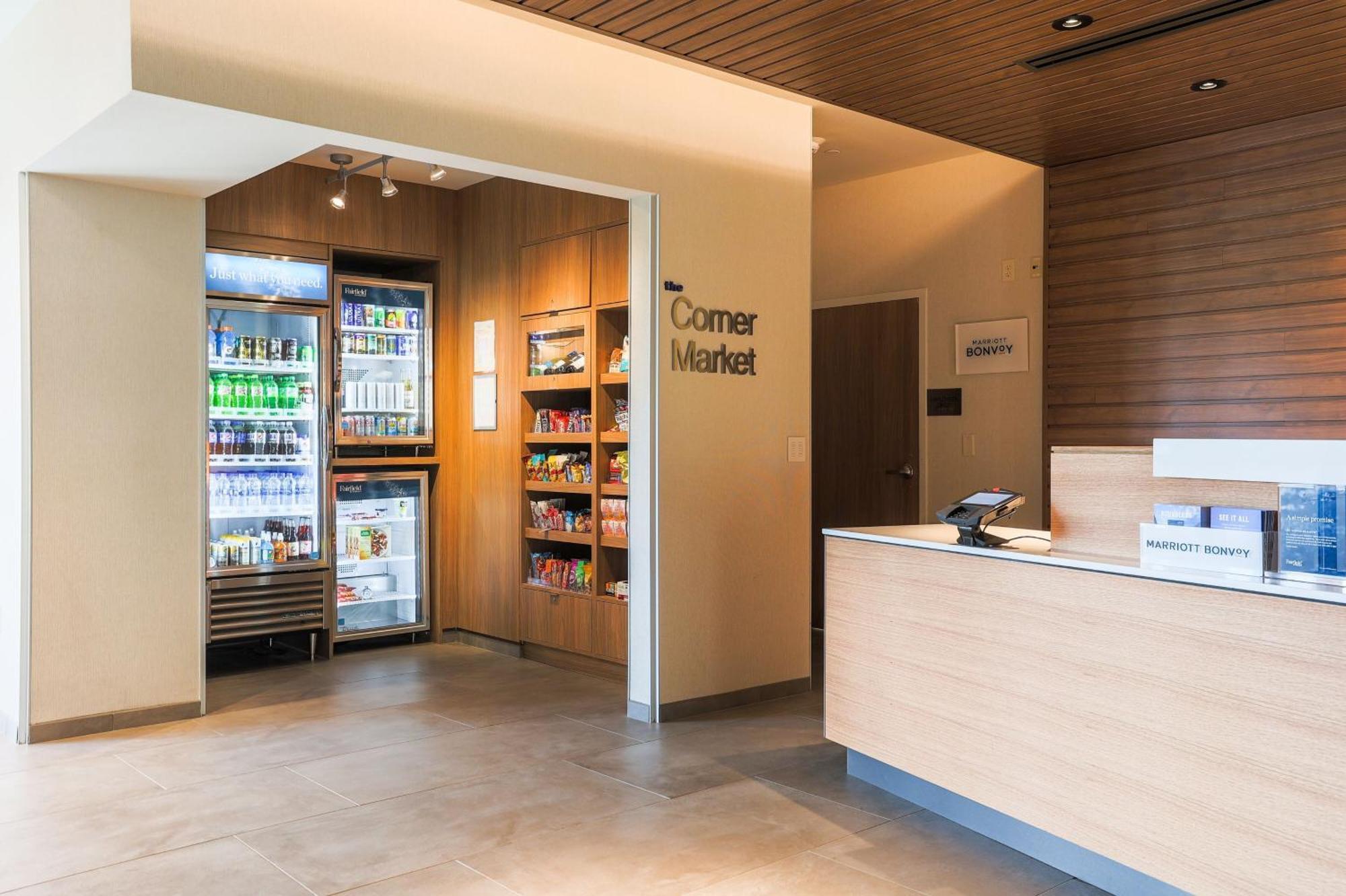 Fairfield Inn & Suites ماركيت المظهر الخارجي الصورة