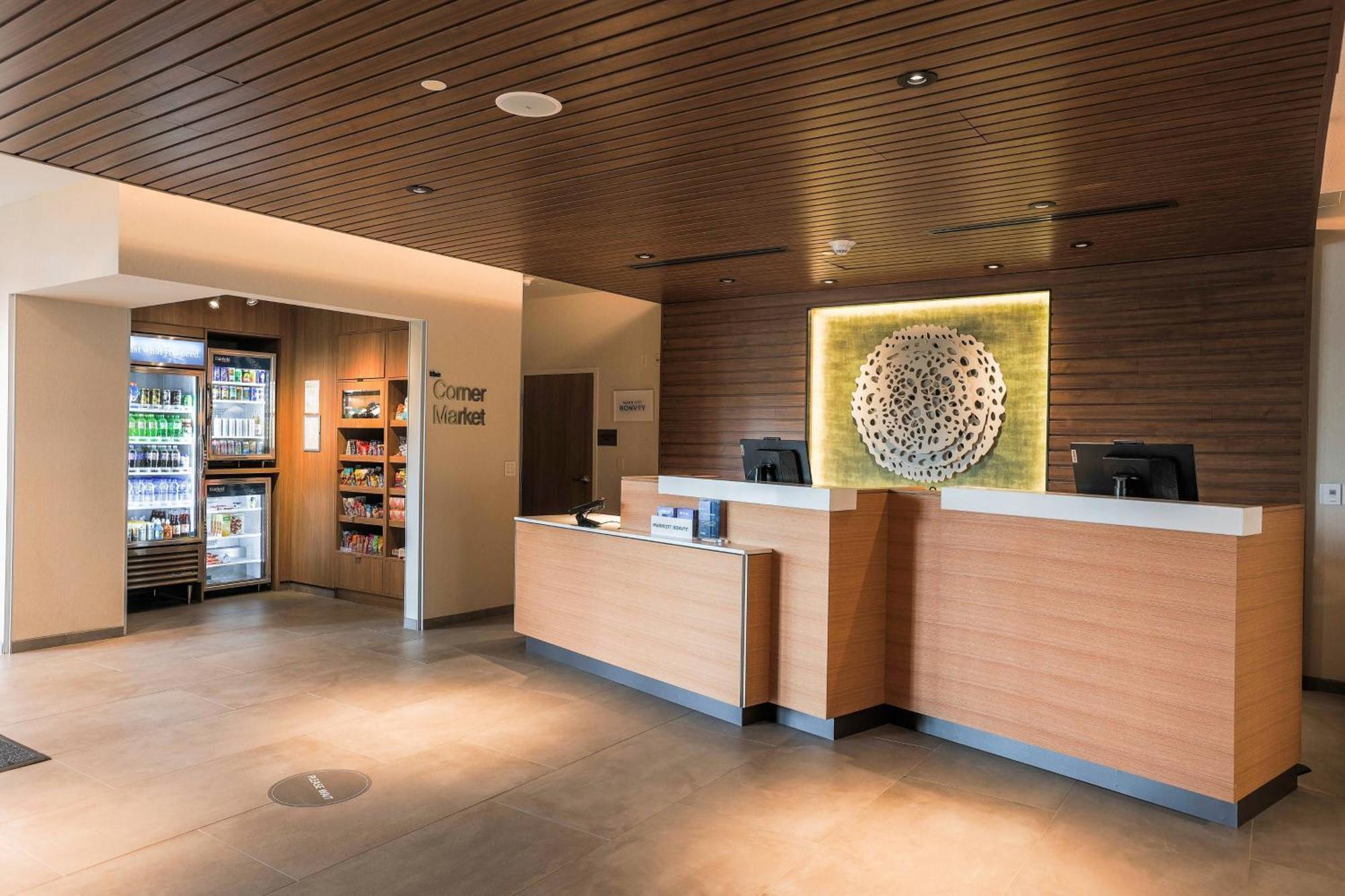 Fairfield Inn & Suites ماركيت المظهر الخارجي الصورة